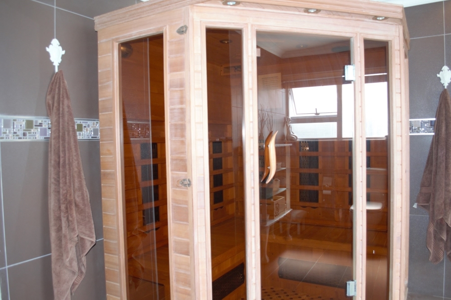 6 Bedroom Property for Sale in Perlemoenbaai Western Cape